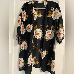 Black and floral kimono